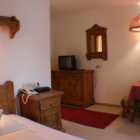 Hotel Garni Laerchenhof Lech am Arlberg Exterior foto