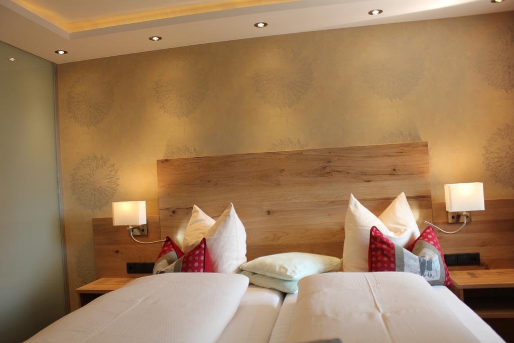 Hotel Garni Laerchenhof Lech am Arlberg Cameră foto